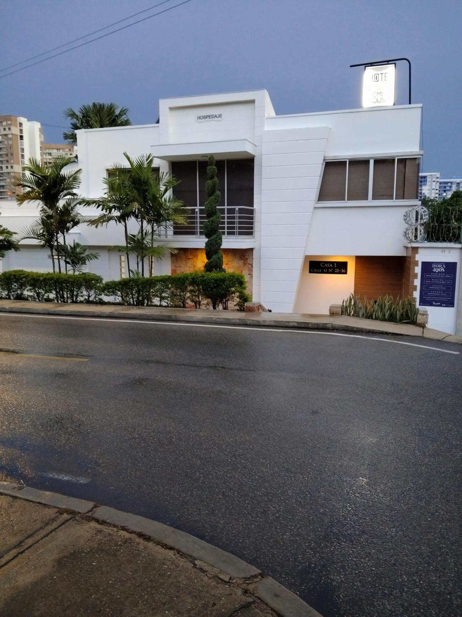 Hotel Premium House Floridablanca Ngoại thất bức ảnh