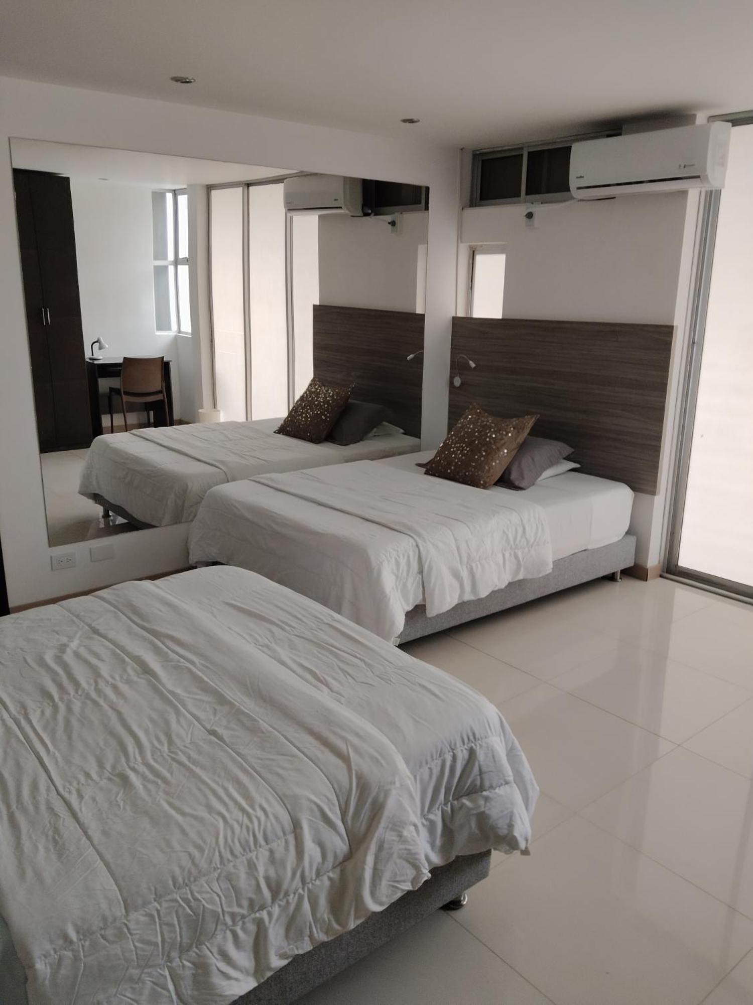 Hotel Premium House Floridablanca Ngoại thất bức ảnh
