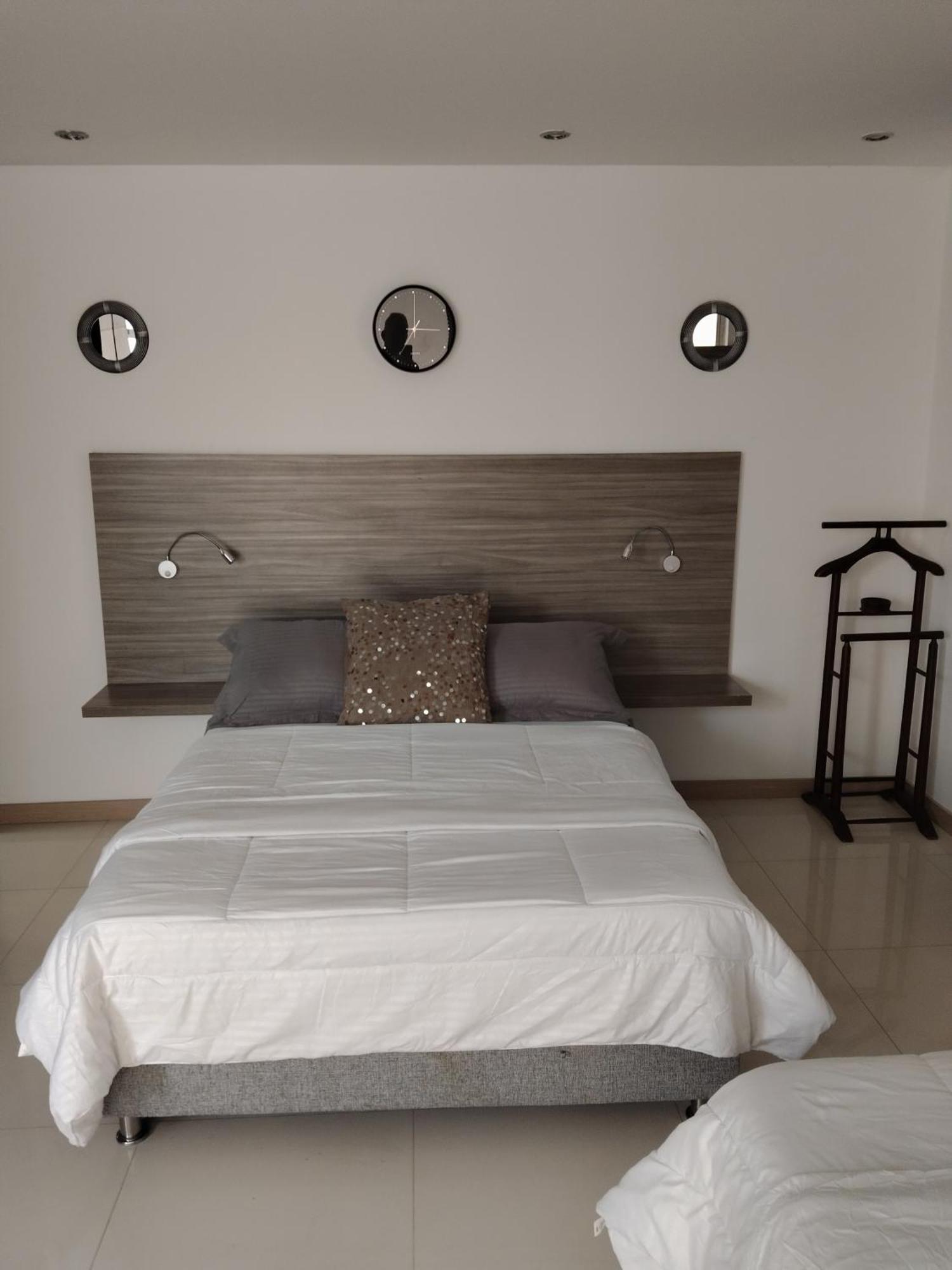 Hotel Premium House Floridablanca Ngoại thất bức ảnh